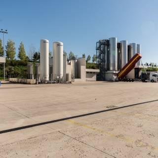 CEH-Bridgestone_002.jpg