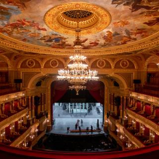 opera-75.jpg